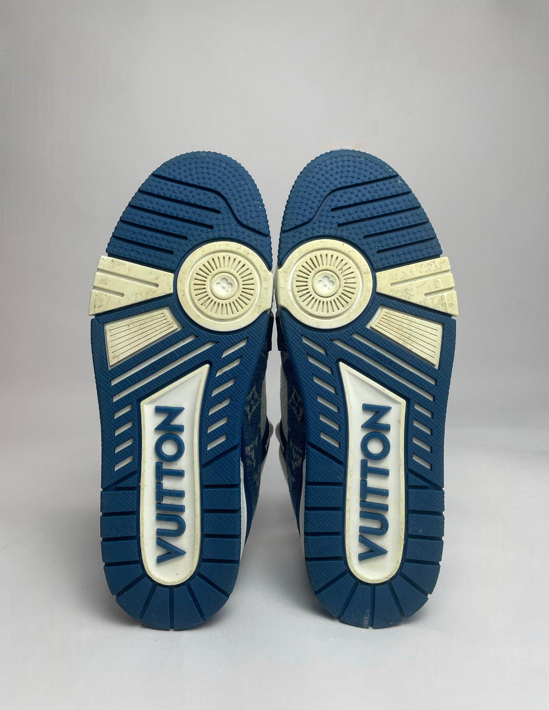 ≥ Louis Vuitton LV sneakers, Maat UK 6,5 / EU 41,5