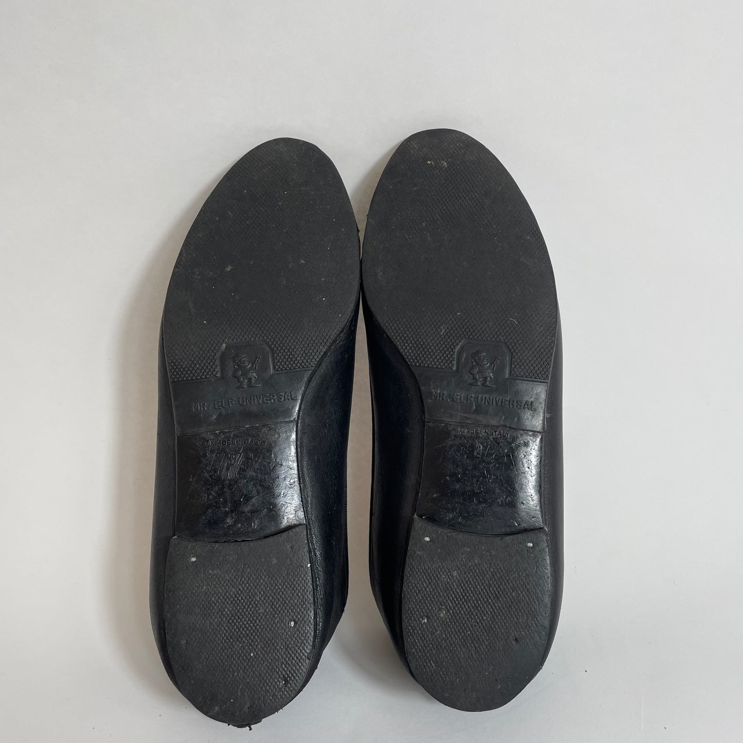 Chanel Flats Womens EU 37/ UK 4